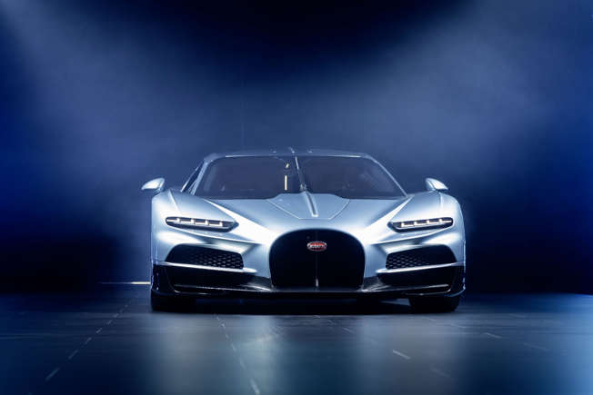 Bugatti-Tourbillon-277-mph