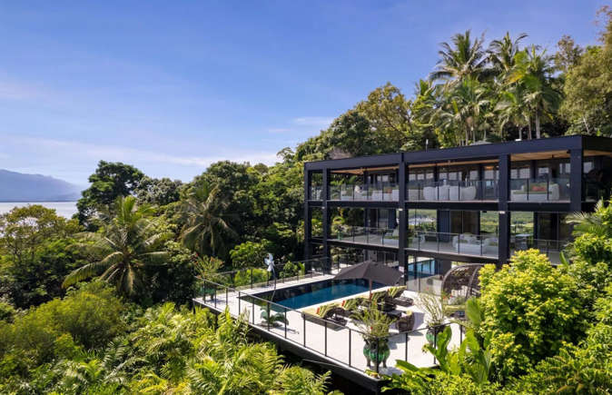 Mirror homes